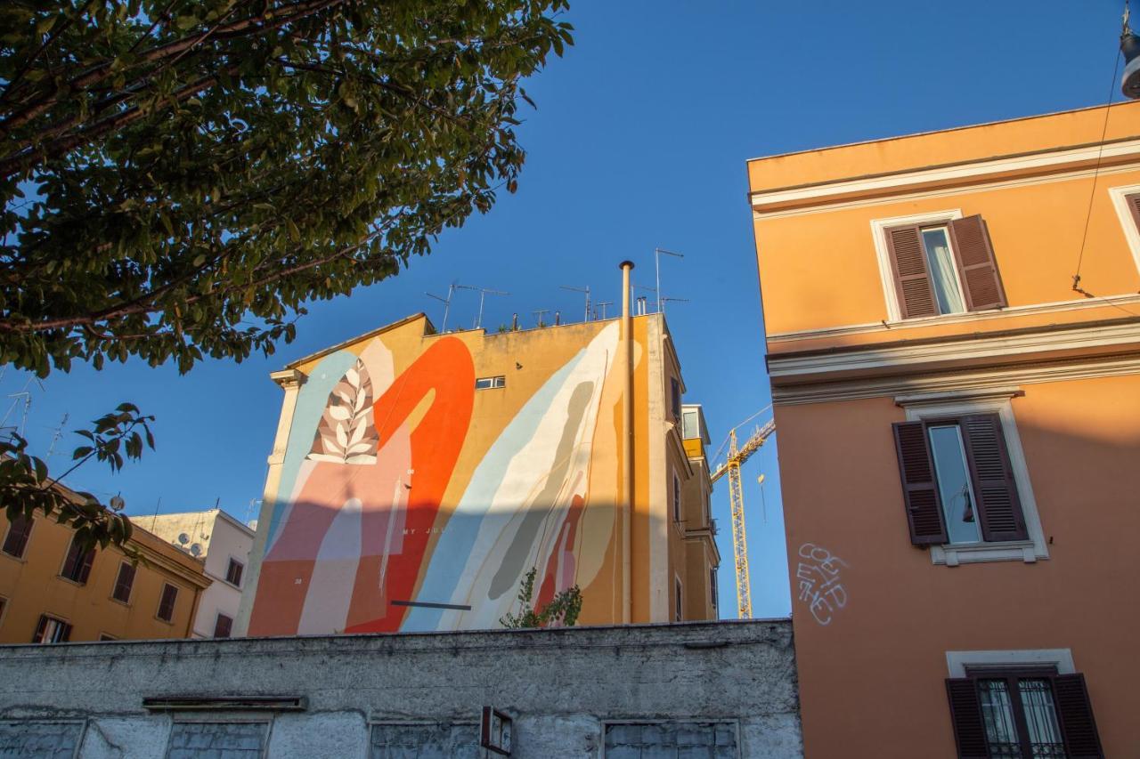 Mc - San Lorenzo ローマ エクステリア 写真